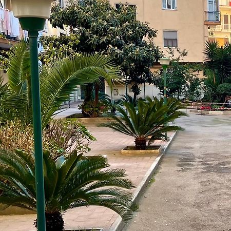 L'Angolo Del Sorriso Napoli Eksteriør bilde